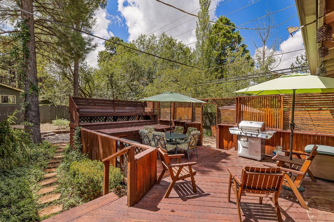 Captivating Continental Country Club Retreat With 4 Bdr And Spacious Deck! Флагстафф Экстерьер фото